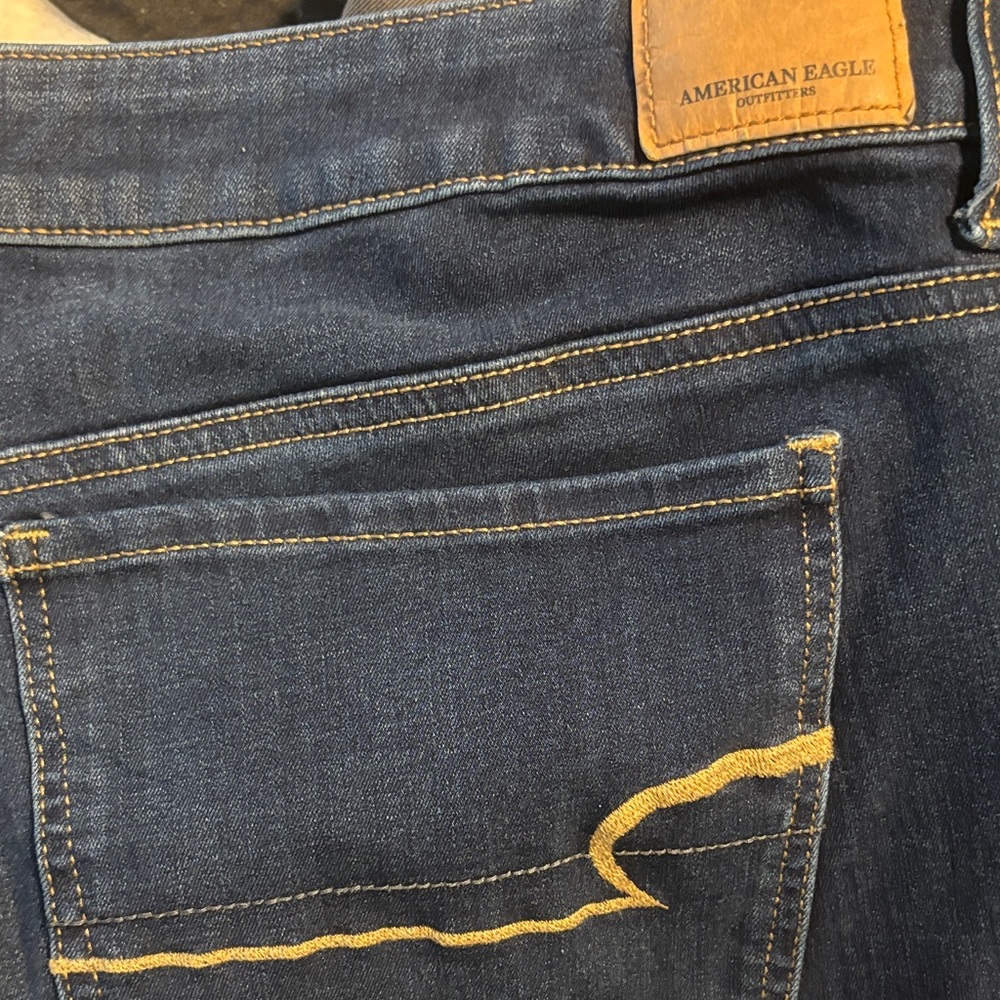 American Eagle Outfitters Dark Blue Ankle Jeans - Picture 9 of 11